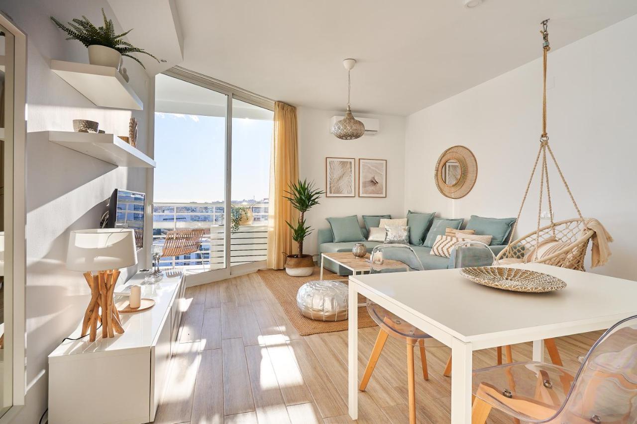 Sunset Beach Charming Apartment With Jacuzzi ตอร์เรโมลิโนส ภายนอก รูปภาพ